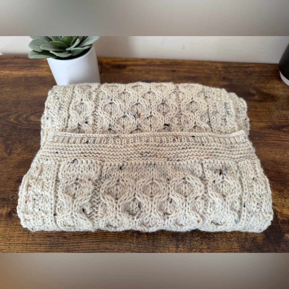 IRISH WOOL fisherman core Aran Crafts Cream Knit Scarf